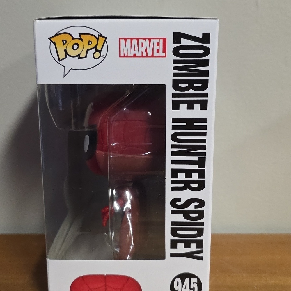 Funko Pop Marvel What If Zombie Hunter Spidey - Picture 2 of 6